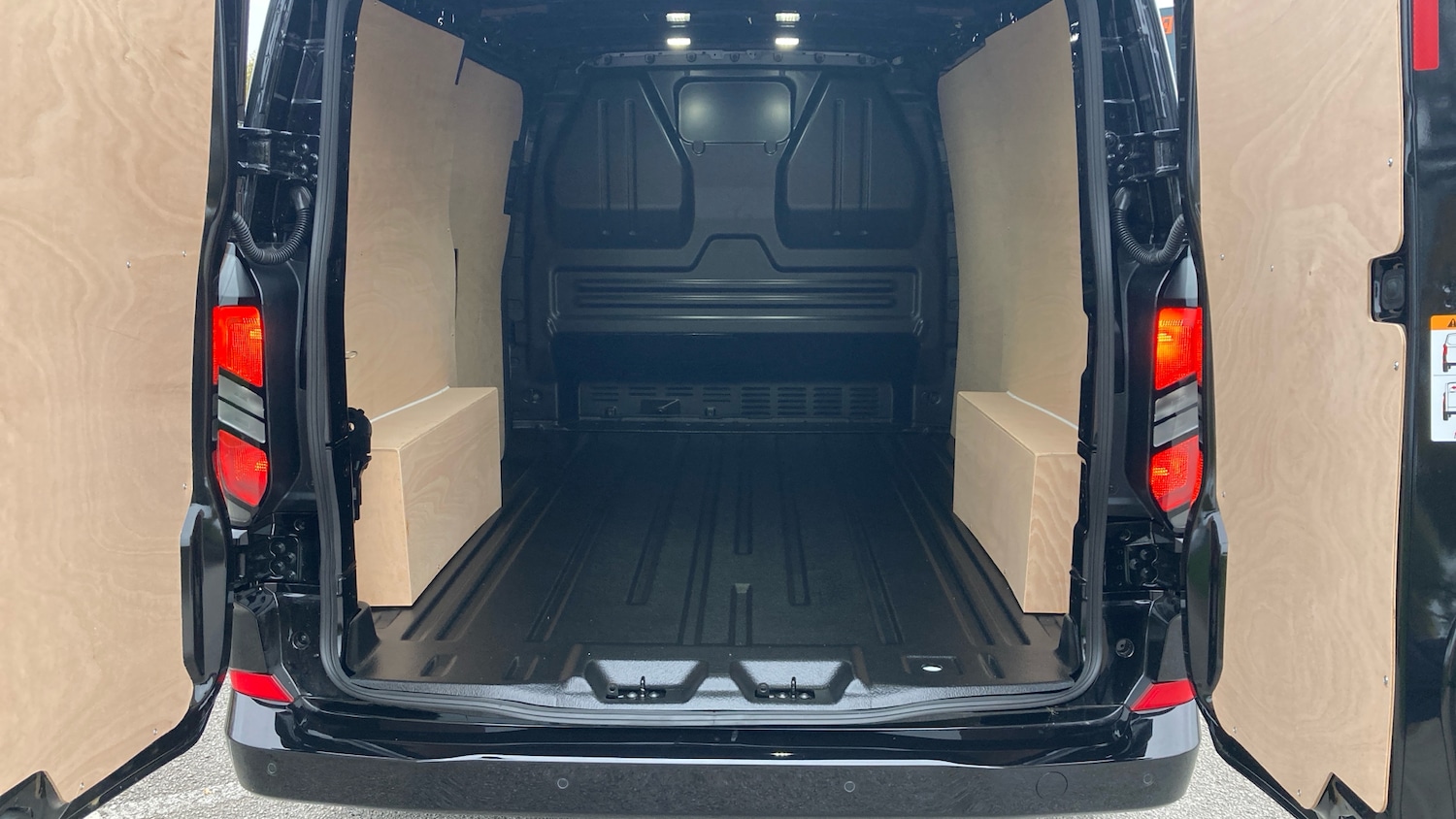 Used Ford Transit Custom 2025 for sale - 76311342: Photo 12