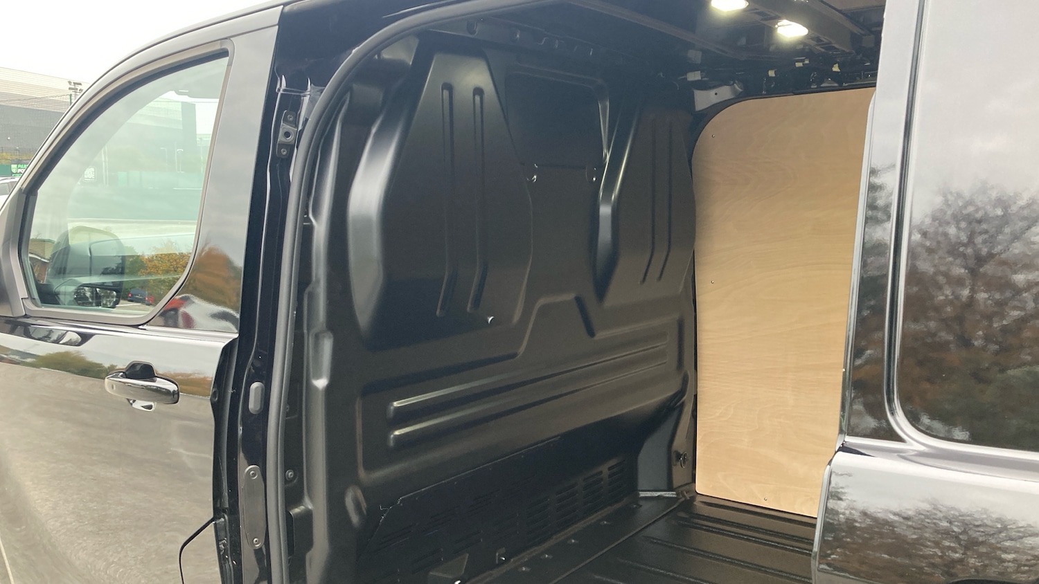 Used Ford Transit Custom 2025 for sale - 76311342: Photo 18