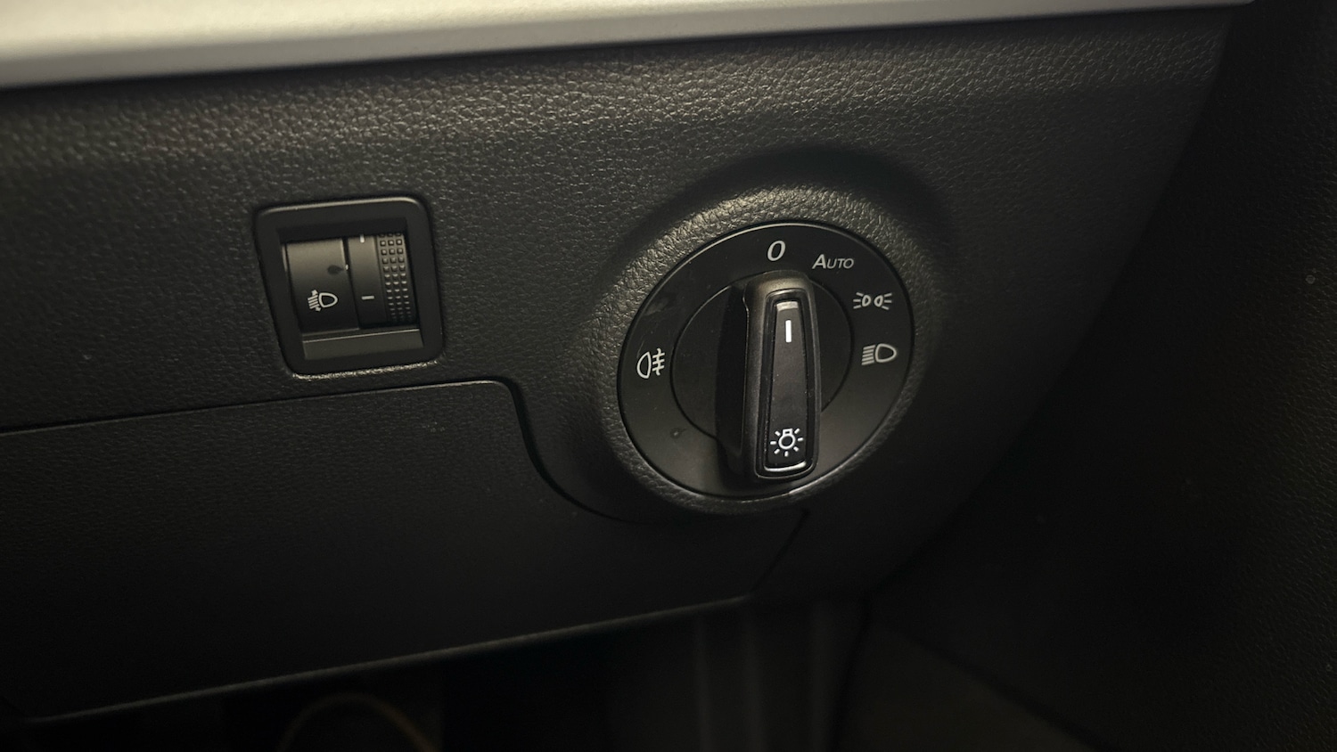 Used SEAT Arona 2023 for sale - 77945341: Photo 31