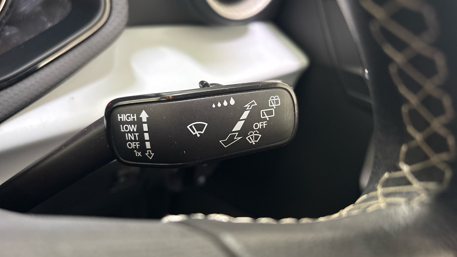 Used SEAT Arona 2023 for sale - 77945341: Photo 33