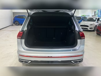 Used Volkswagen Tiguan 2023 for sale - 79127103: Photo