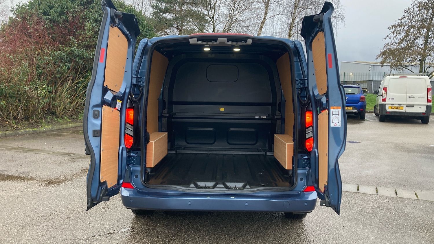 Used Ford Transit Custom 2024 for sale - 77728949: Photo 3