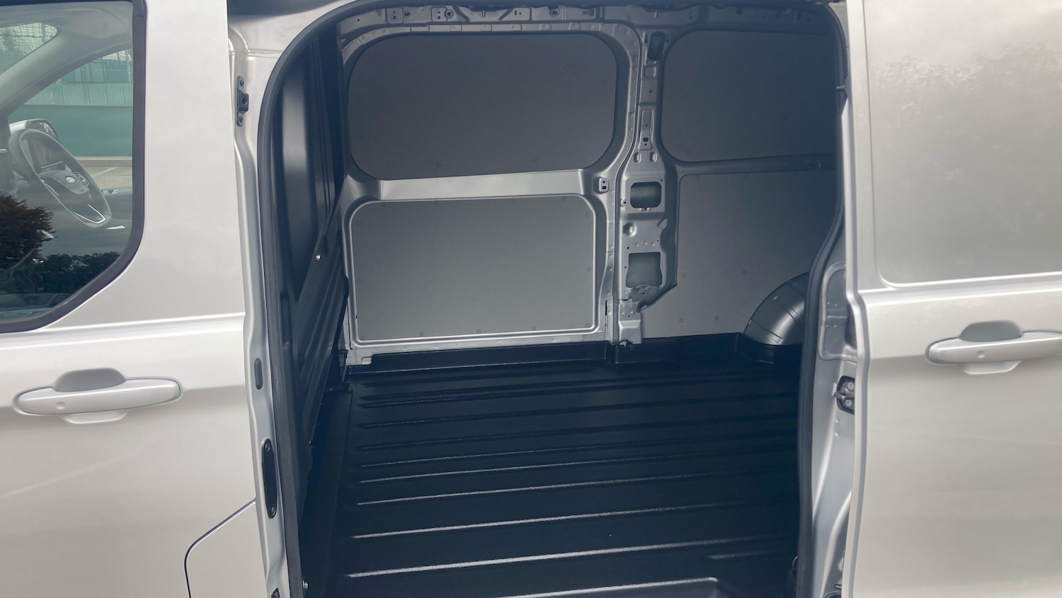 Used Ford Transit Custom 2024 for sale - 76157054: Photo 5