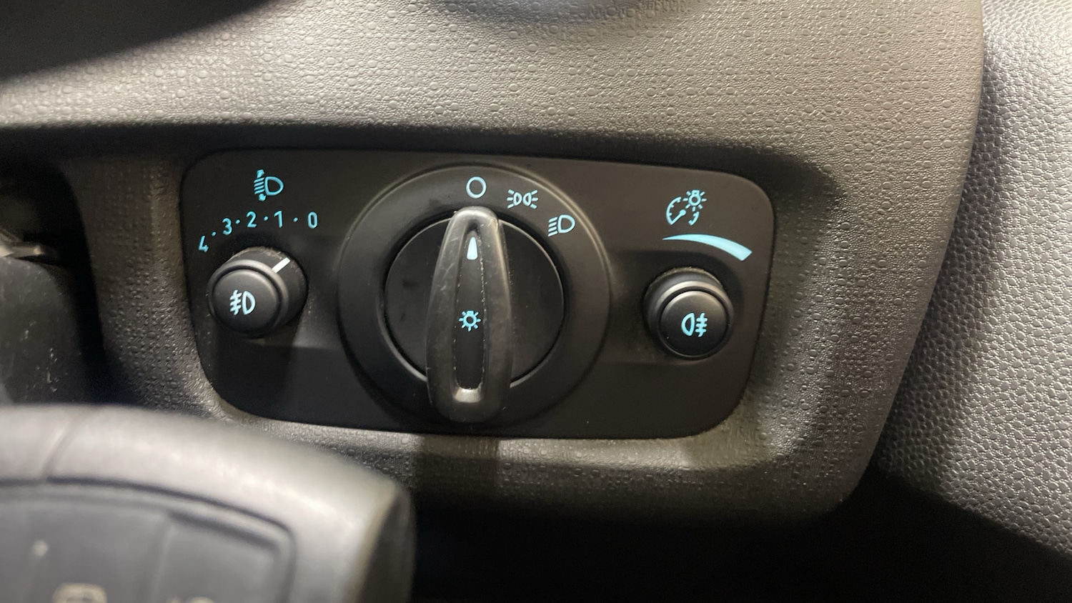 Used Ford Fiesta 2016 for sale - 77233954: Photo 25