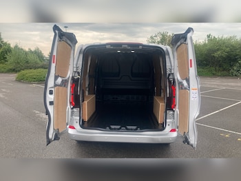 Used Ford Transit Custom 2026 for sale - 78537012: Photo