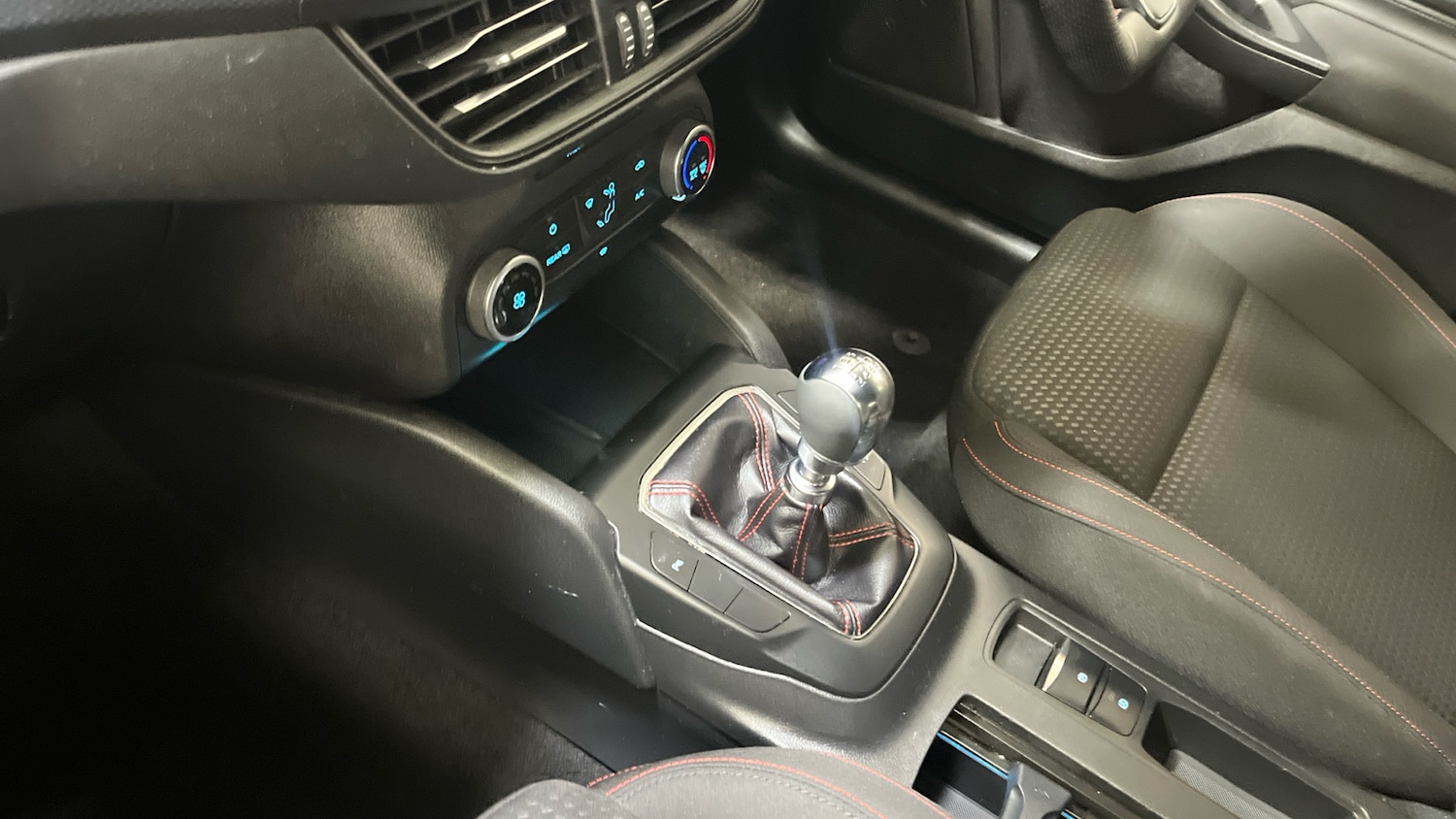 Used Ford Focus 2022 for sale - 76891972: Photo 13