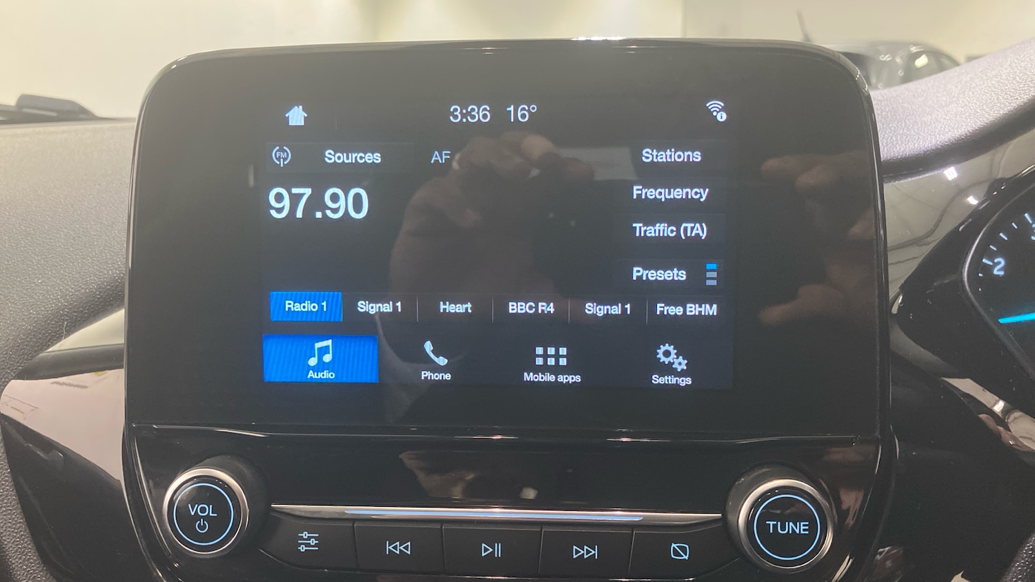 Used Ford Fiesta 2017 for sale - 76693237: Photo 33