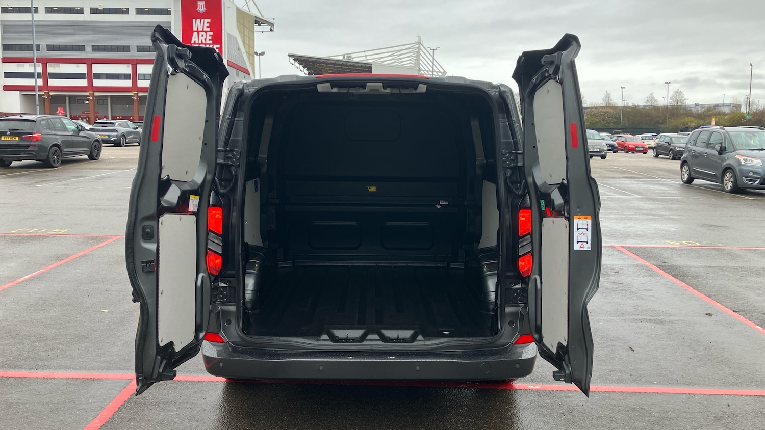 Used Ford Transit Custom 2025 for sale - 77915918: Photo 3