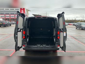 Used Ford Transit Custom 2025 for sale - 77915918: Photo