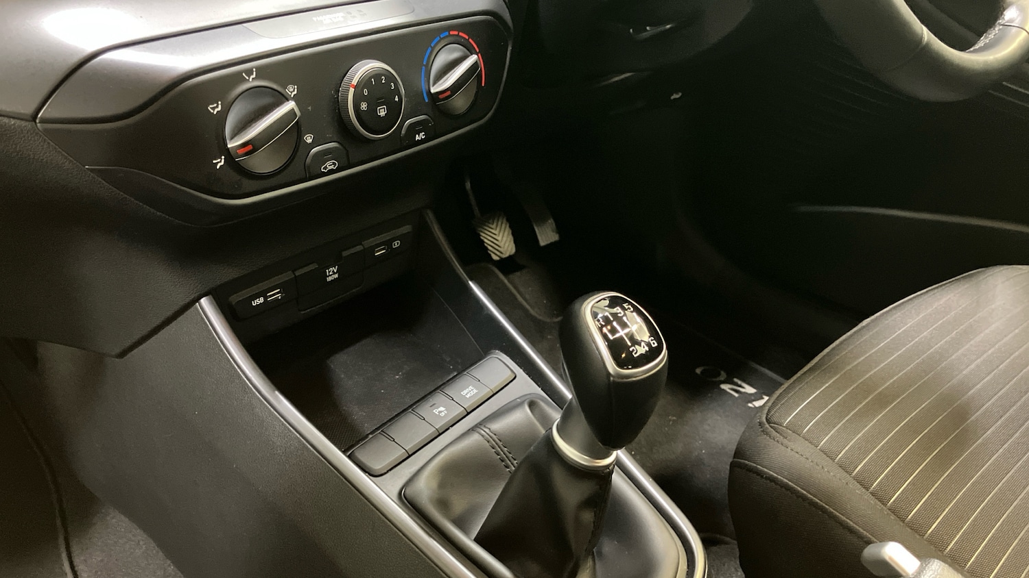 Used Hyundai i20 2022 for sale - 76436184: Photo 13