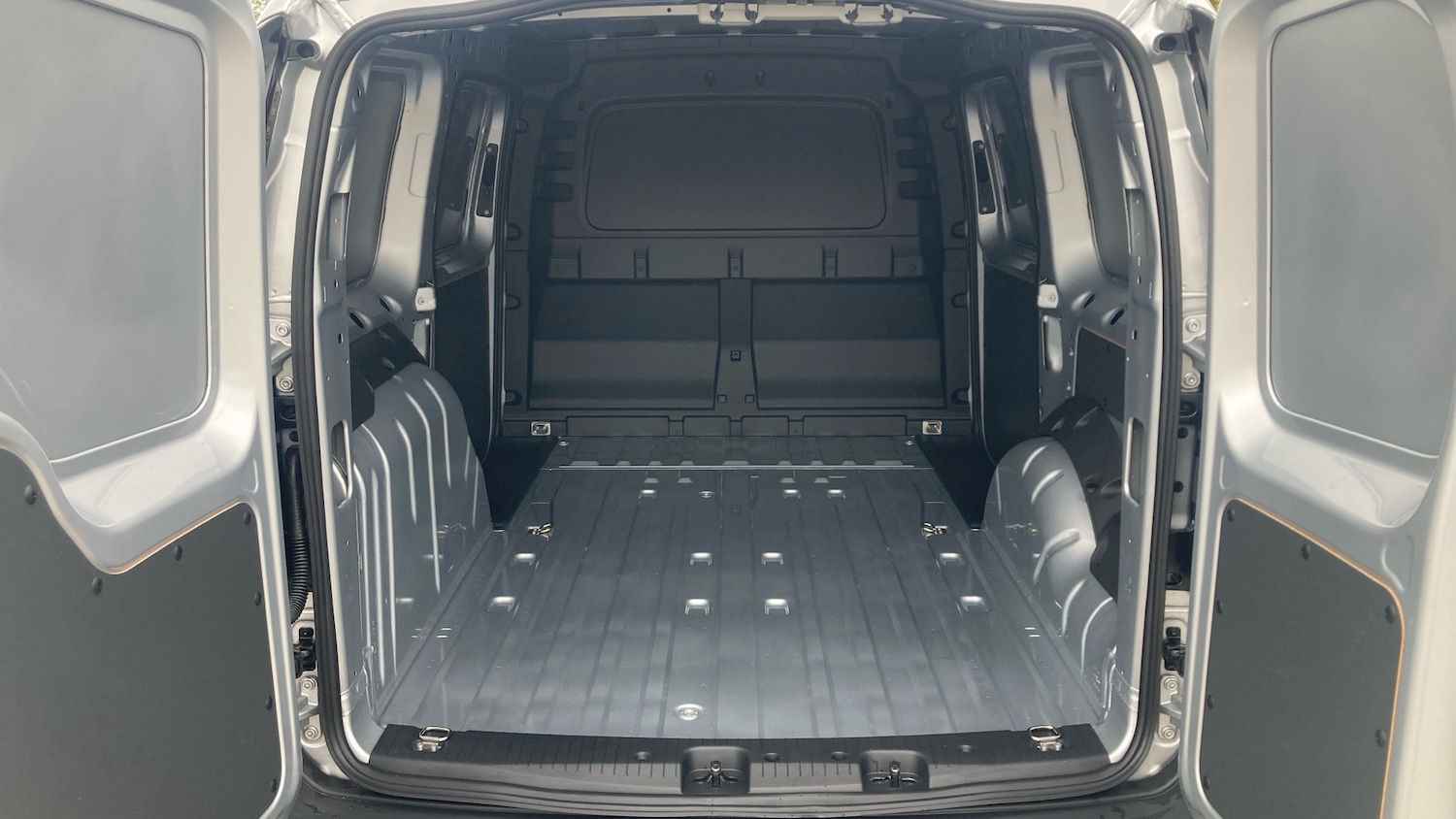 Used Ford Transit Connect 2025 for sale - 76298862: Photo 12