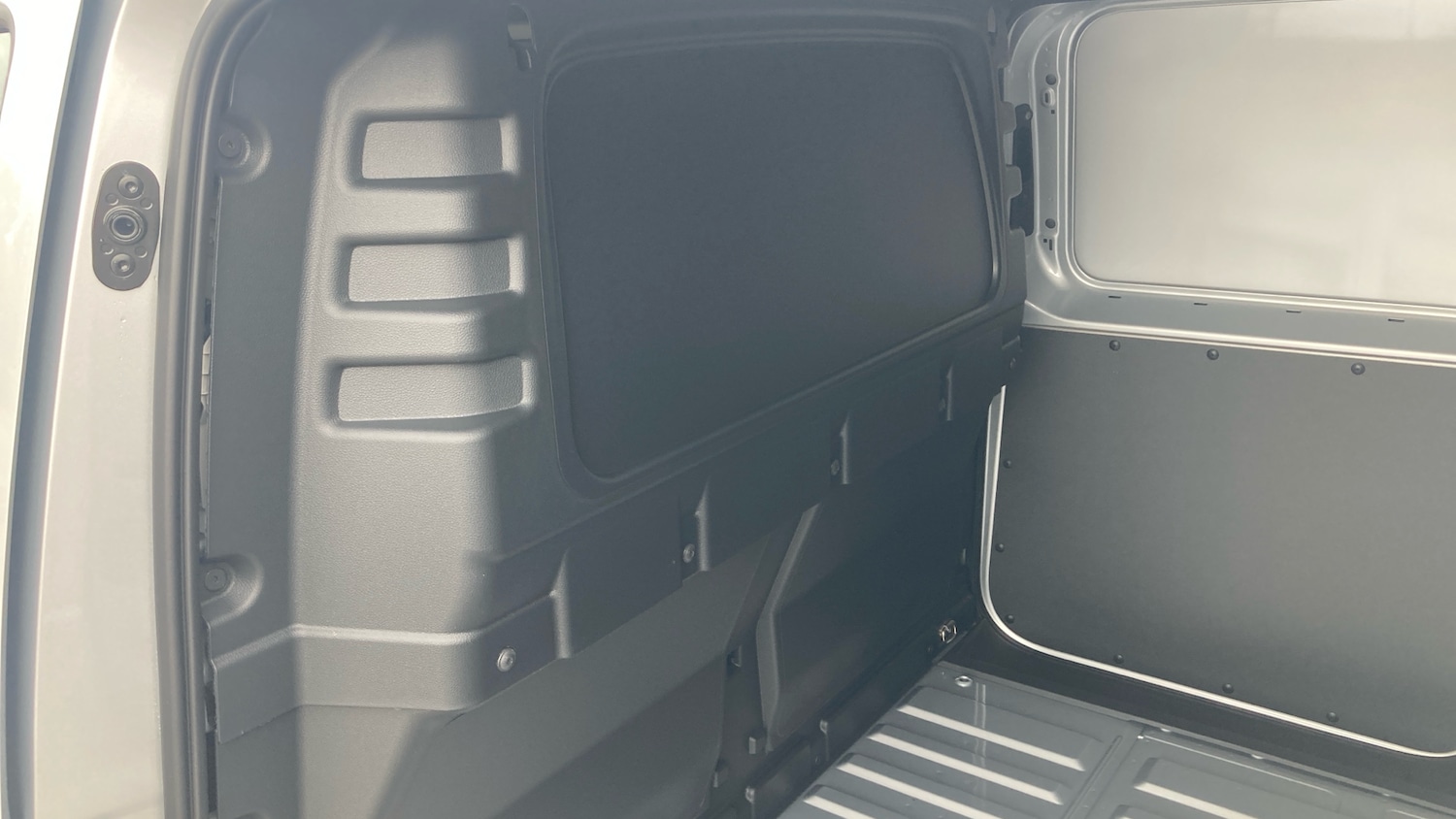 Used Ford Transit Connect 2025 for sale - 76298862: Photo 18