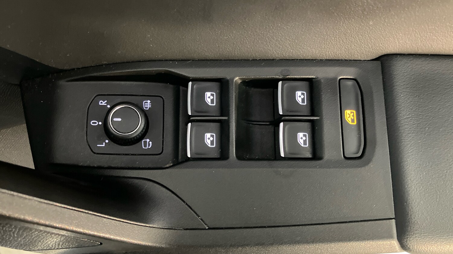 Used SEAT Leon 2021 for sale - 77789070: Photo 33