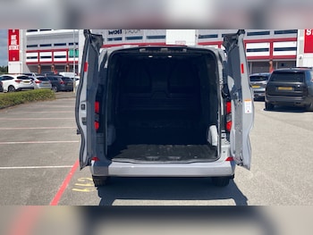 Used Ford Transit Custom 2024 for sale - 78755336: Photo