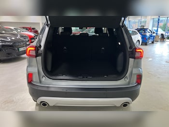 Used Ford Kuga 2025 for sale - 76931115: Photo