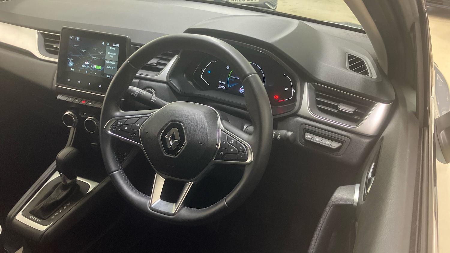 Used Renault Captur 2023 for sale - 76461726: Photo 11