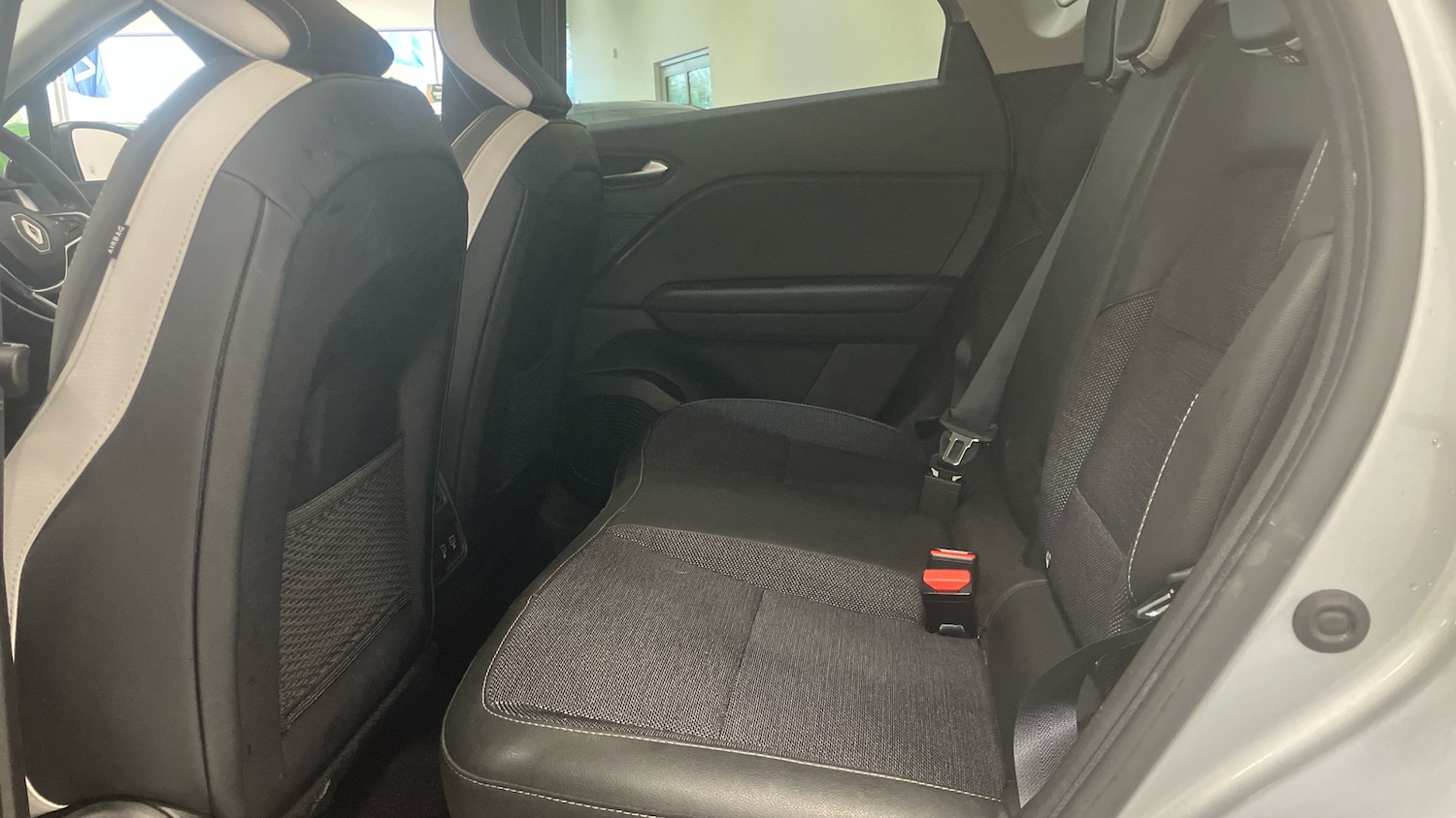 Used Renault Captur 2023 for sale - 76461726: Photo 16