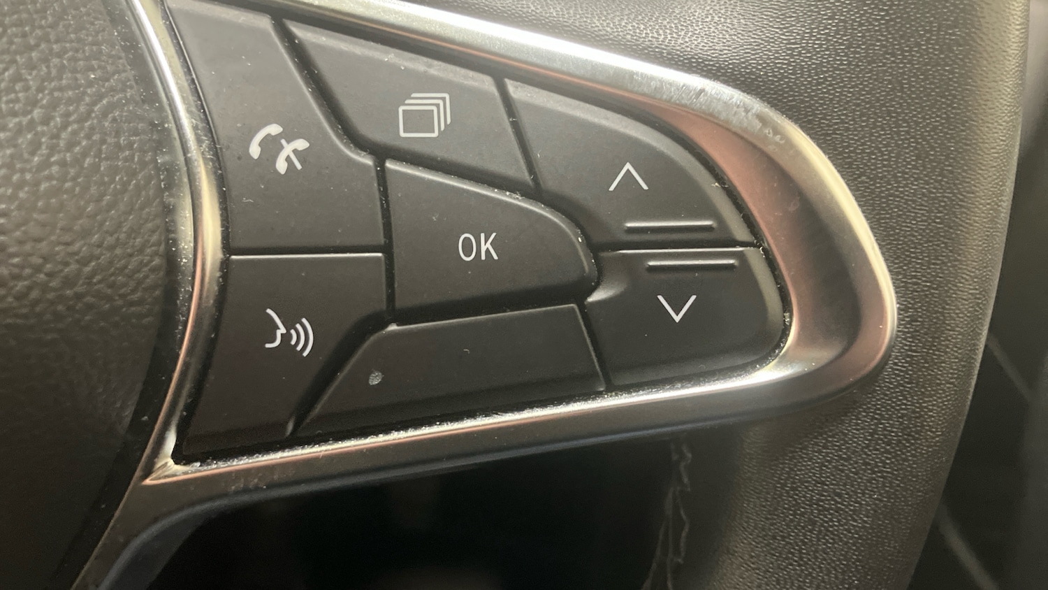 Used Renault Captur 2023 for sale - 76461726: Photo 28