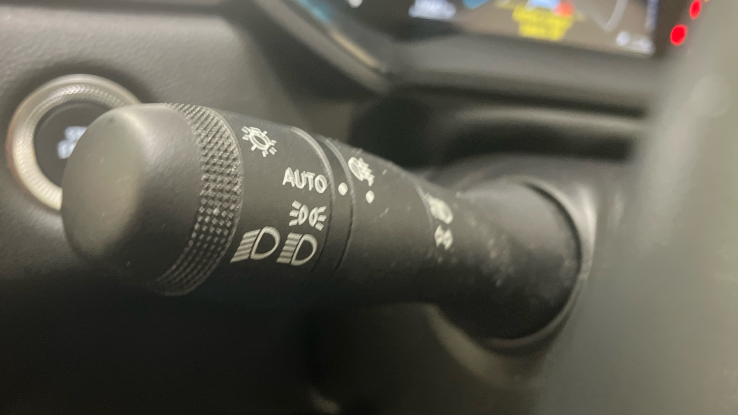 Used Renault Captur 2023 for sale - 76461726: Photo 31