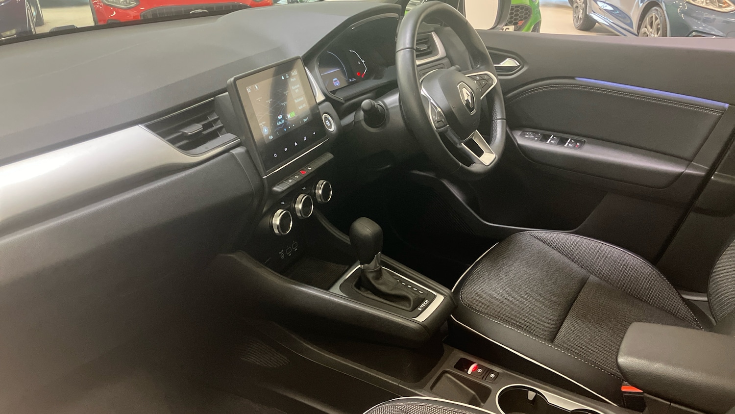 Used Renault Captur 2023 for sale - 76461726: Photo 9