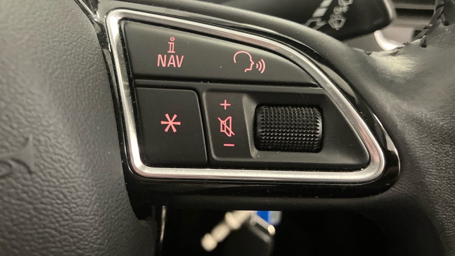 Used Audi Q3 2018 for sale - 77459626: Photo 29