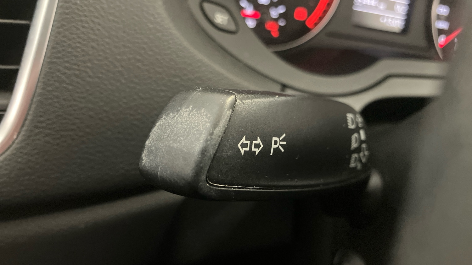 Used Audi Q3 2018 for sale - 77459626: Photo 32