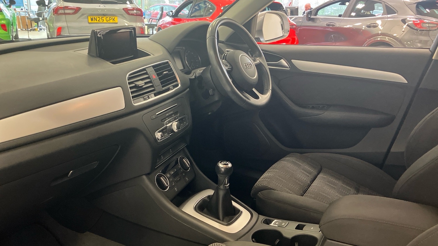 Used Audi Q3 2018 for sale - 77459626: Photo 9