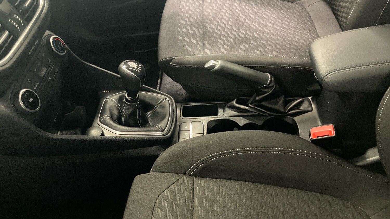 Used Ford Fiesta 2024 for sale - 77353570: Photo 30