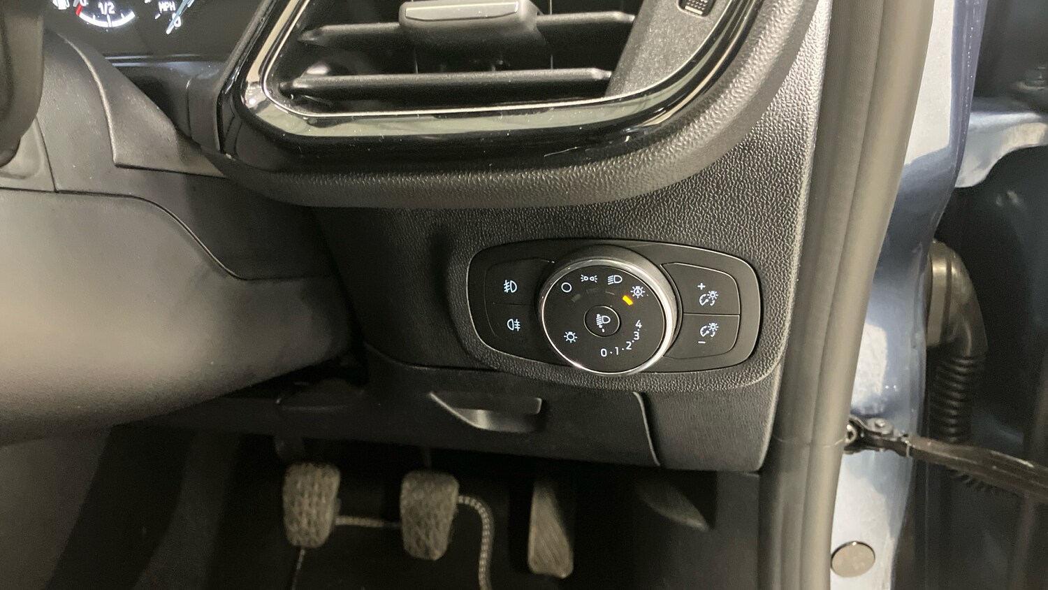 Used Ford Fiesta 2024 for sale - 77353570: Photo 33