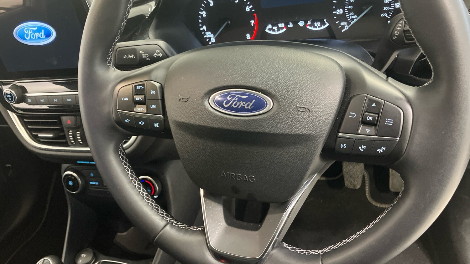 Used Ford Fiesta 2024 for sale - 77353570: Photo 34