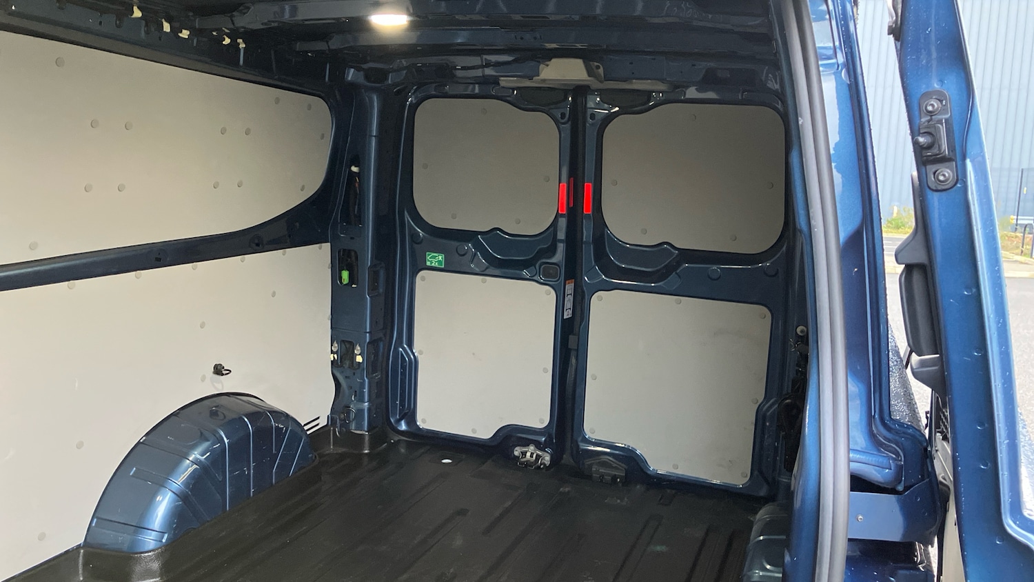Used Ford Transit Custom 2024 for sale - 77398253: Photo 14