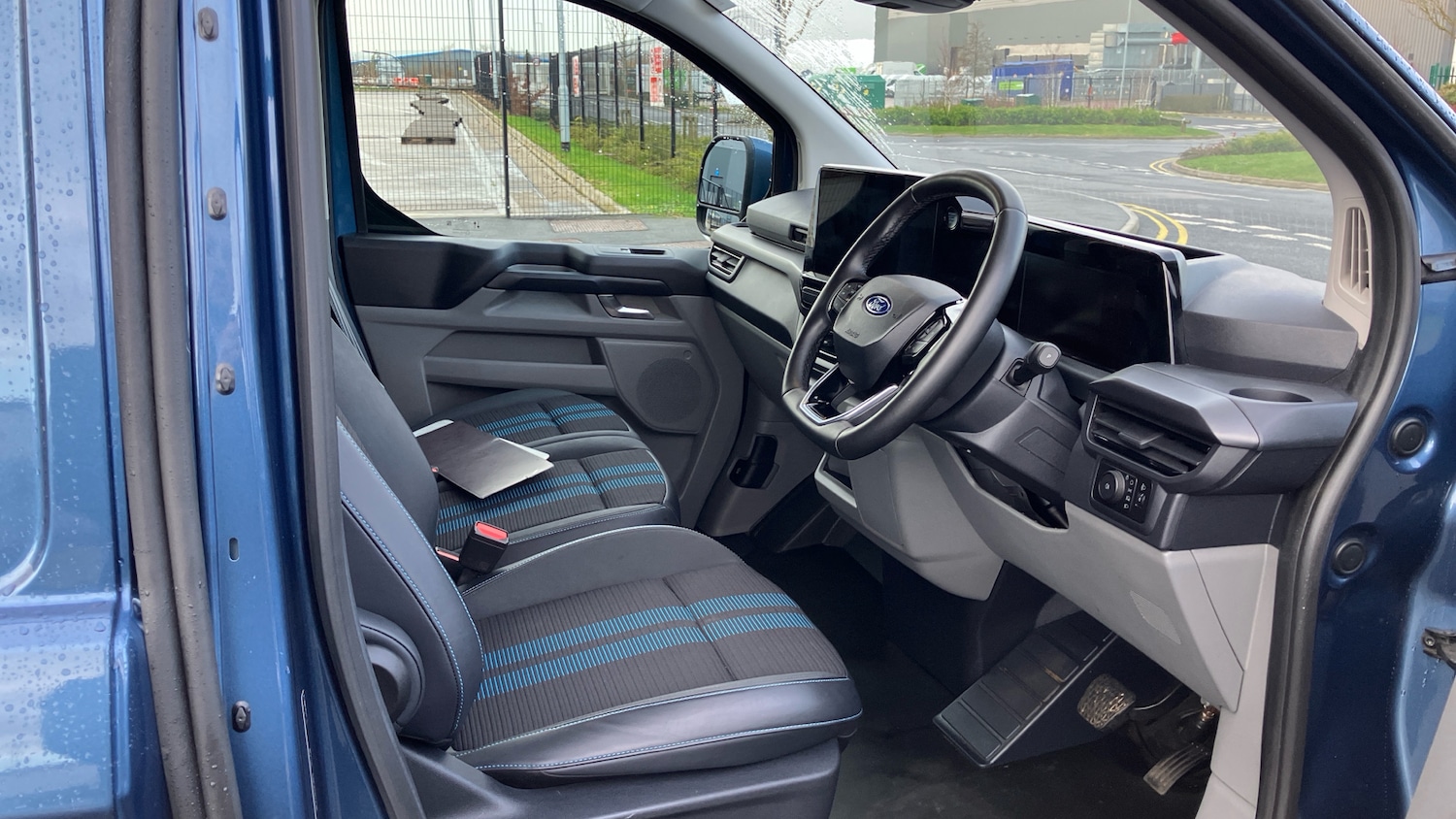 Used Ford Transit Custom 2024 for sale - 77398253: Photo 6
