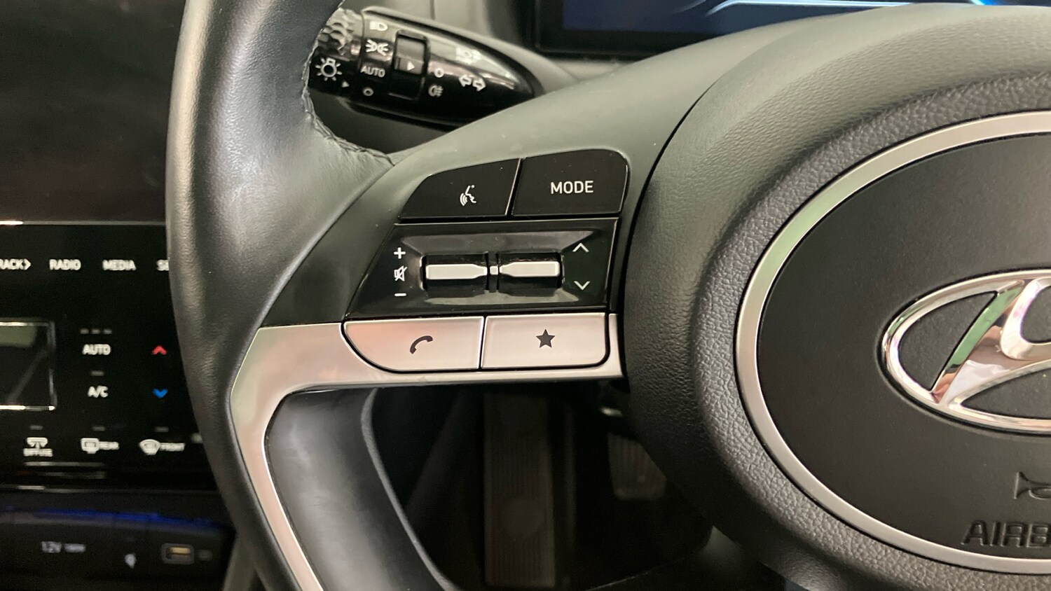 Used Hyundai TUCSON 2022 for sale - 76149148: Photo 38