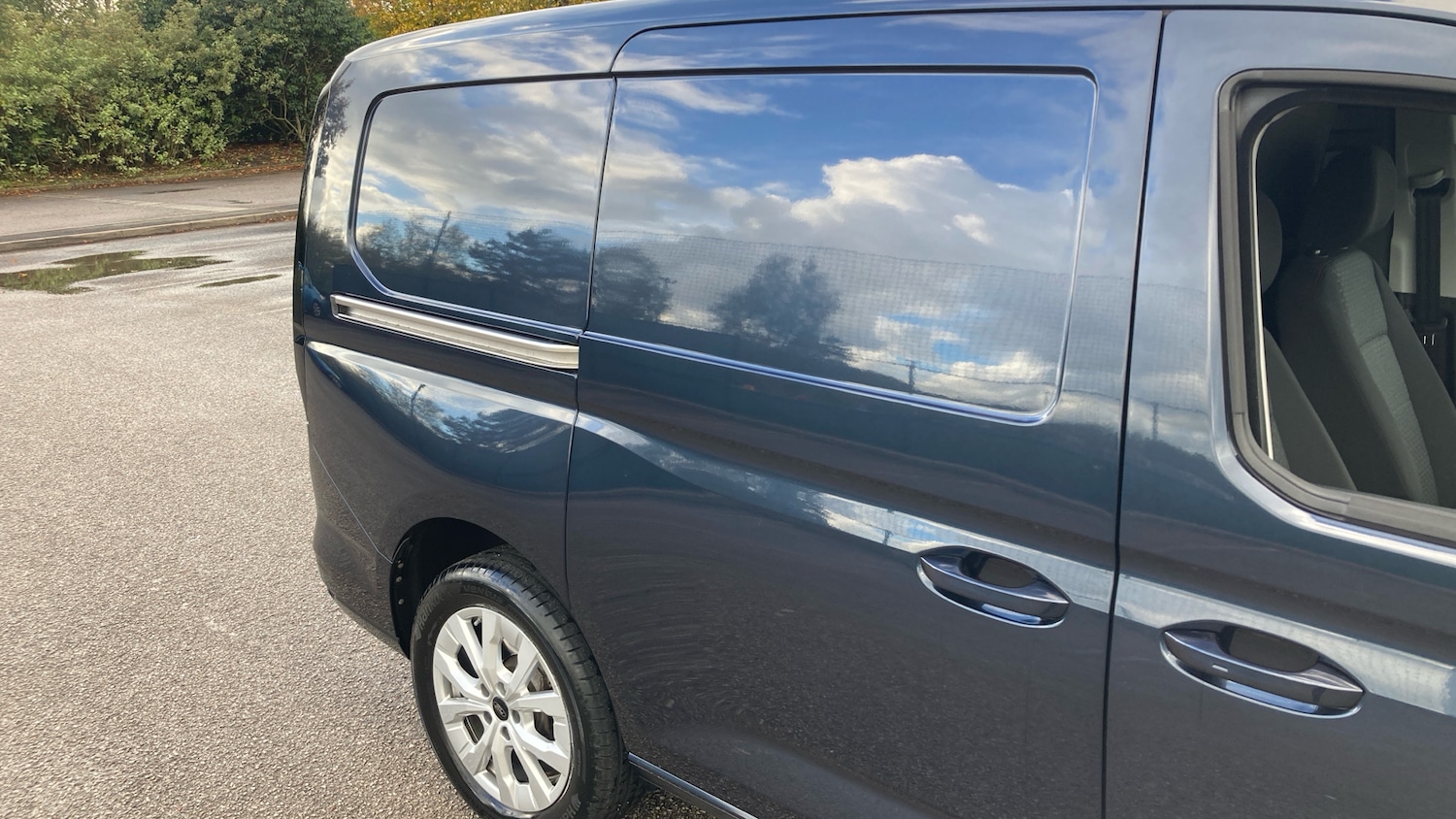 Used Ford Transit Connect 2024 for sale - 76366875: Photo 31