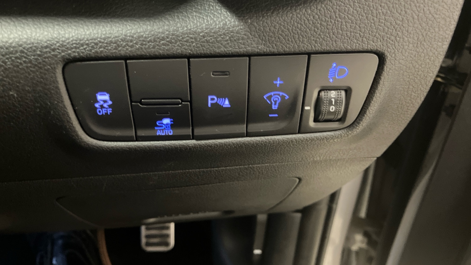 Used Hyundai KONA 2023 for sale - 77616648: Photo 31