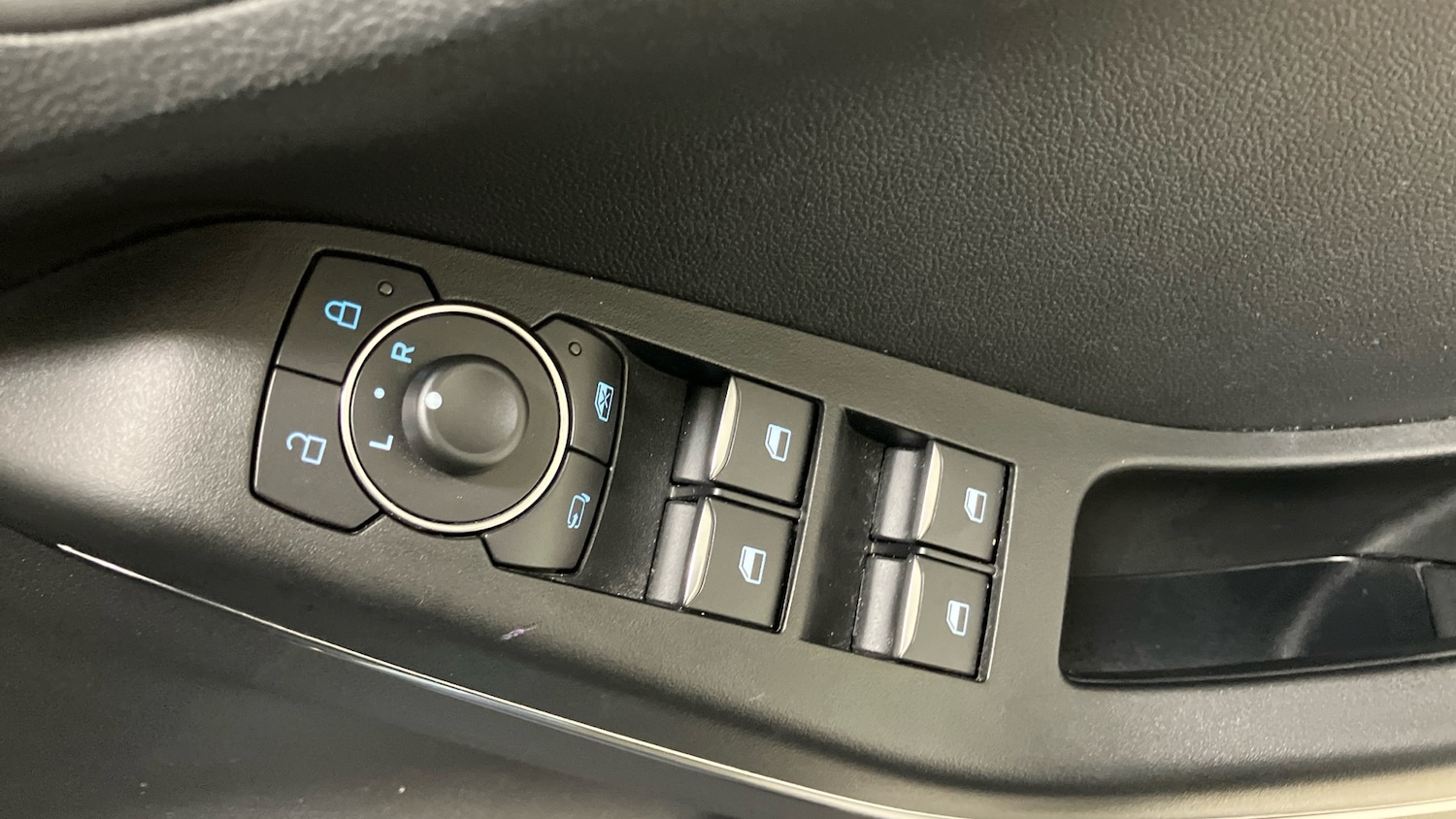 Used Ford Puma 2022 for sale - 77019002: Photo 36