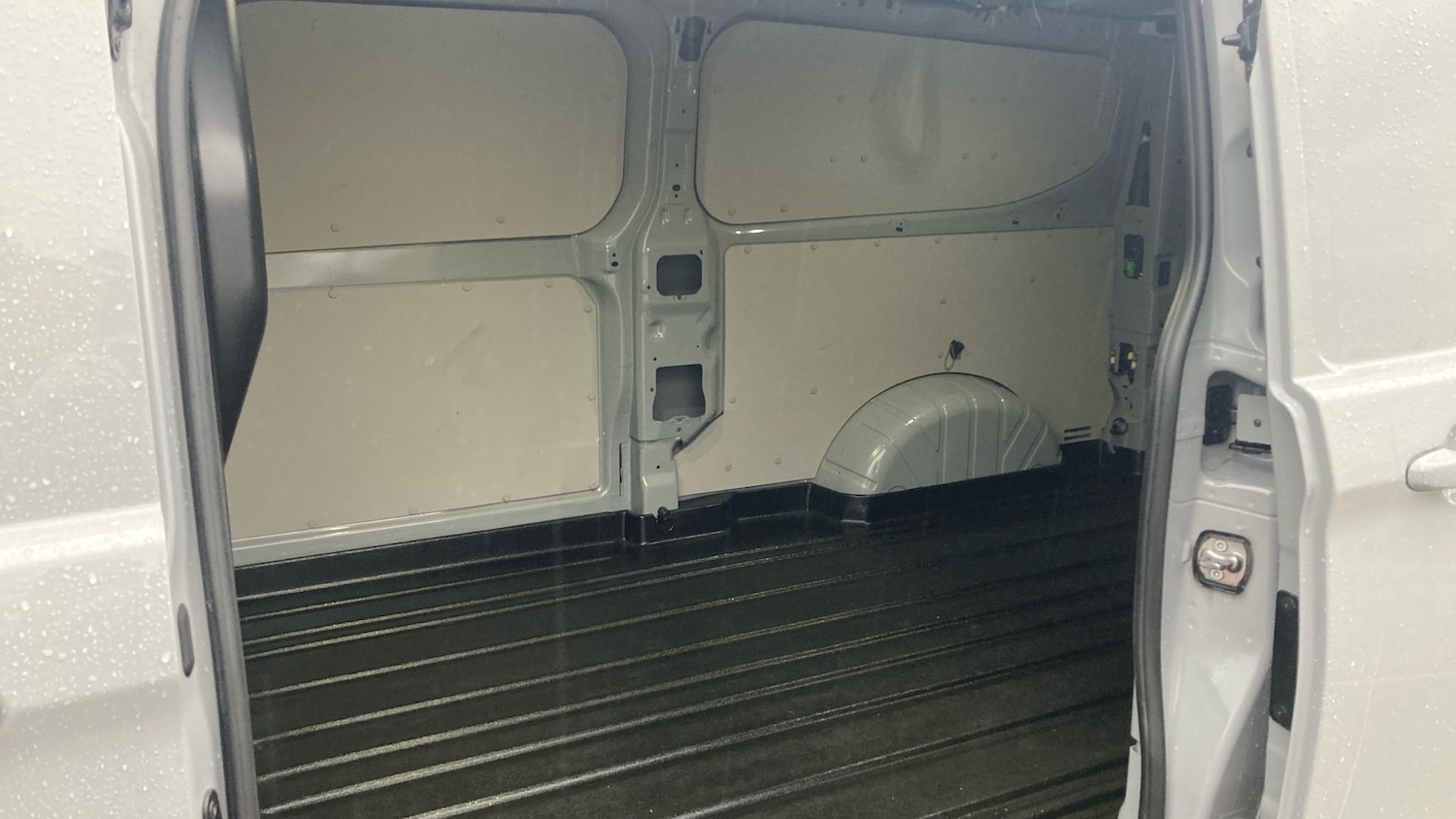 Used Ford Transit Custom 2024 for sale - 77687886: Photo 5