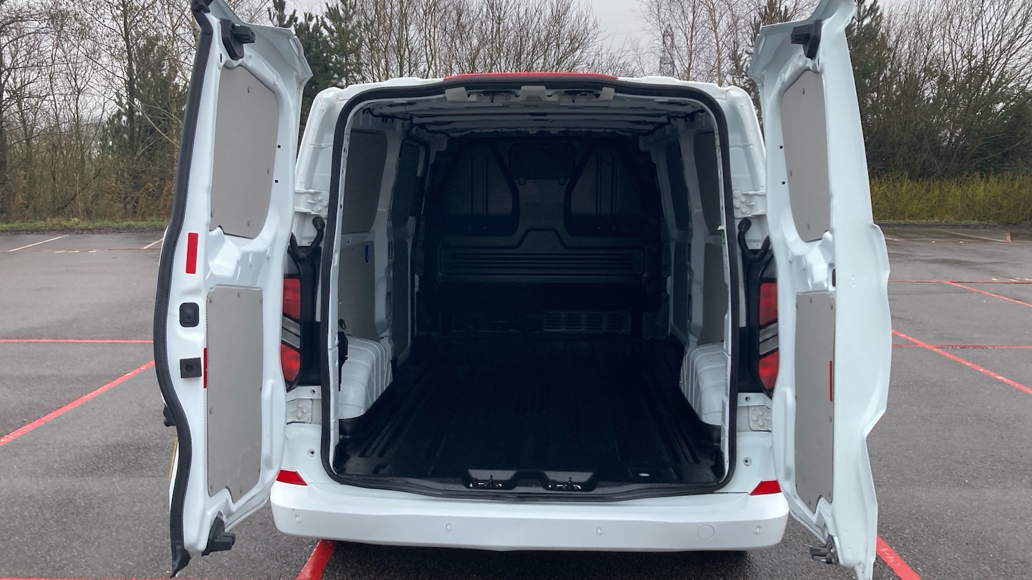 Used Ford Transit Custom 2024 for sale - 77516346: Photo 3