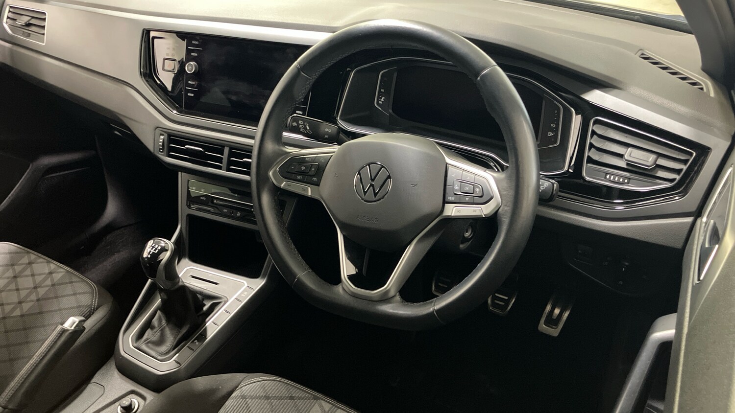 Used Volkswagen Polo 2022 for sale - 77812848: Photo 11