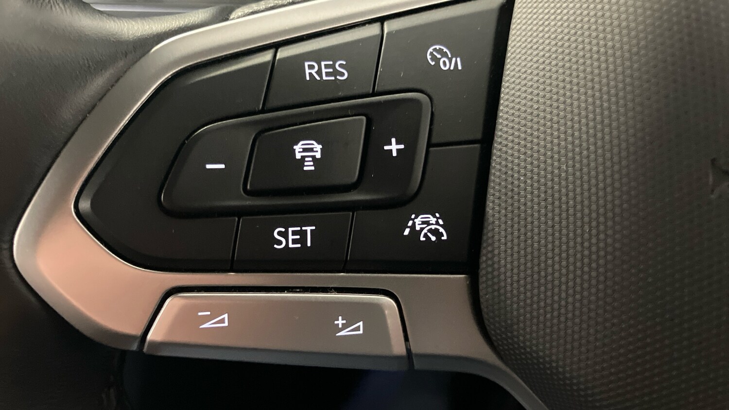 Used Volkswagen Polo 2022 for sale - 77812848: Photo 27