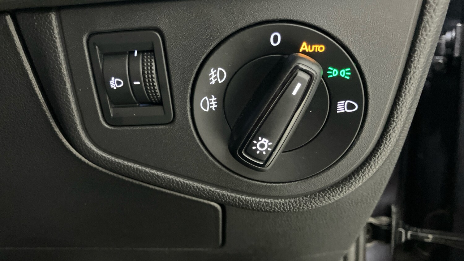 Used Volkswagen Polo 2022 for sale - 77812848: Photo 29