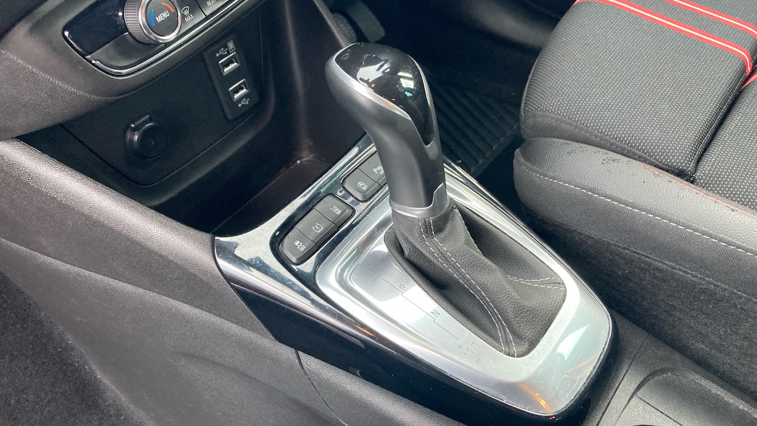 Used Vauxhall Crossland 2021 for sale - 77493196: Photo 13