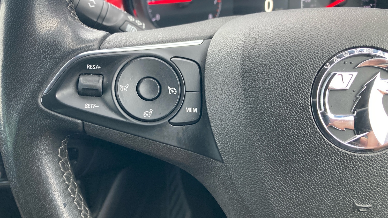 Used Vauxhall Crossland 2021 for sale - 77493196: Photo 30