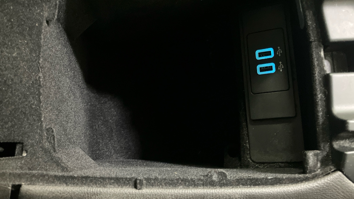 Used Ford Mondeo 2018 for sale - 78107282: Photo 38