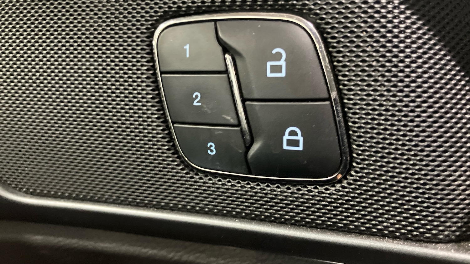 Used Ford Mondeo 2018 for sale - 78107282: Photo 40