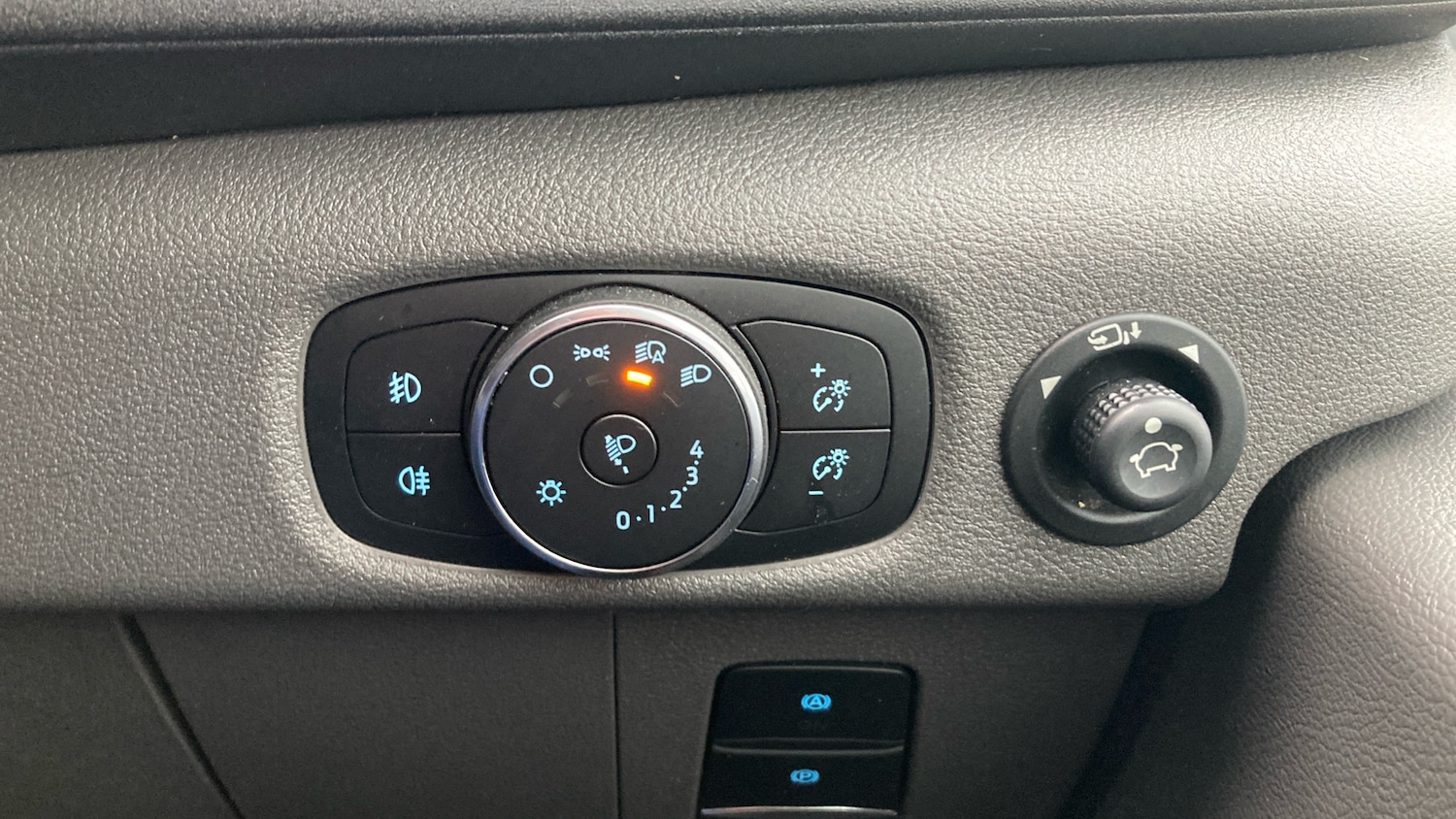 Used Ford Transit 2024 for sale - 76776335: Photo 23