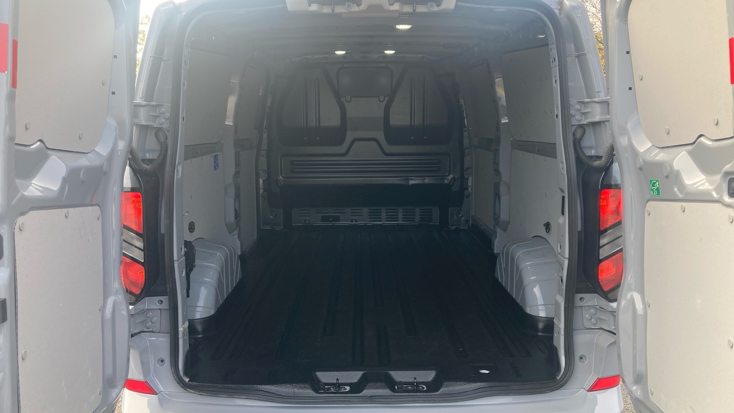 Used Ford Transit Custom 2024 for sale - 76504437: Photo 12