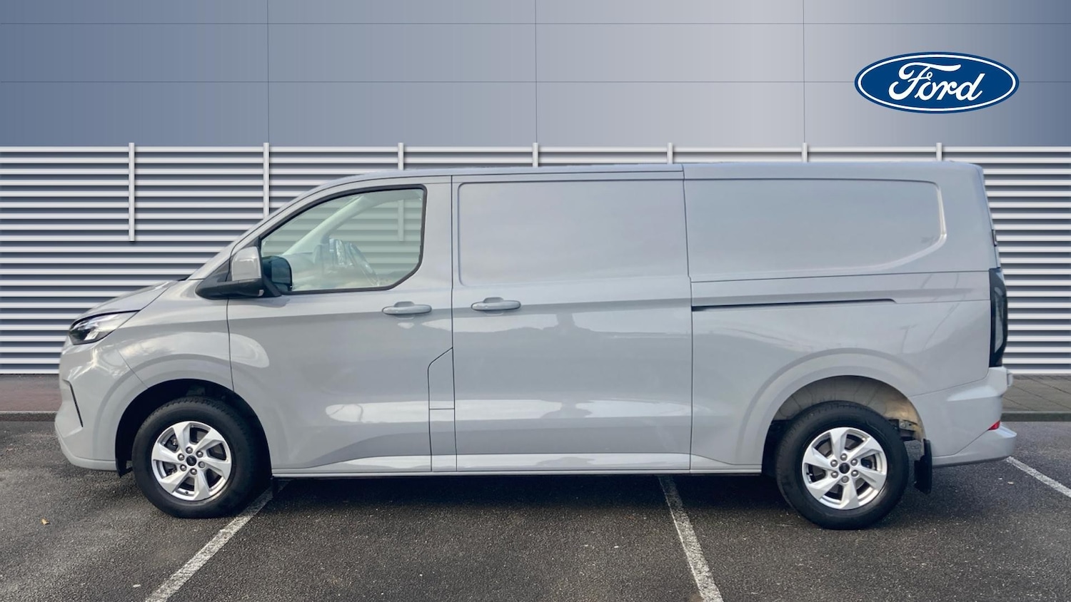 Used Ford Transit Custom 2024 for sale - 76504437: Photo 4