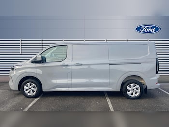 Used Ford Transit Custom 2024 for sale - 76504437: Photo