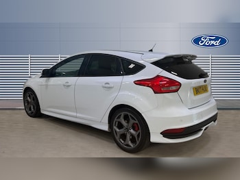 Used Ford Focus 2017 for sale - 79253753: Photo